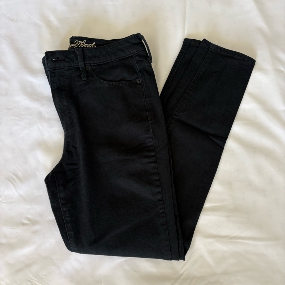 Universal Thread High Rise Skinny Jeans | size 6 | never worn NWOT